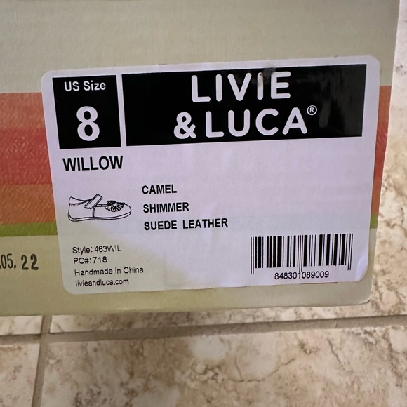 New With Tags Livie & Luca Suede Willow Shoes - Picture 5 of 5